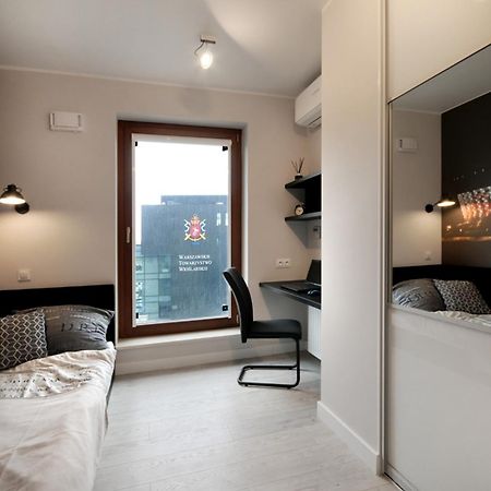 Bulwary Wislane P&O Serviced Apartments With Ac Varsóvia Exterior foto