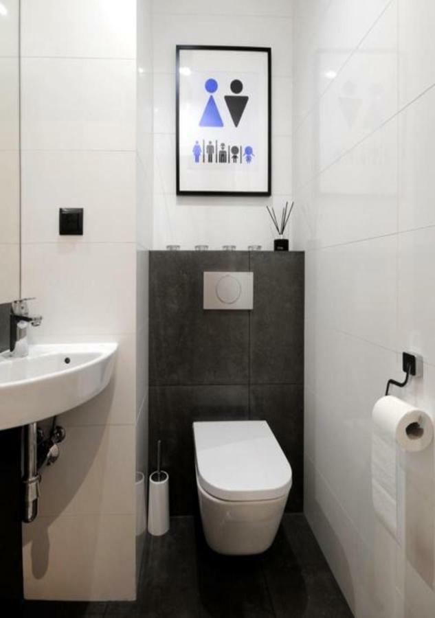 Bulwary Wislane P&O Serviced Apartments With Ac Varsóvia Exterior foto
